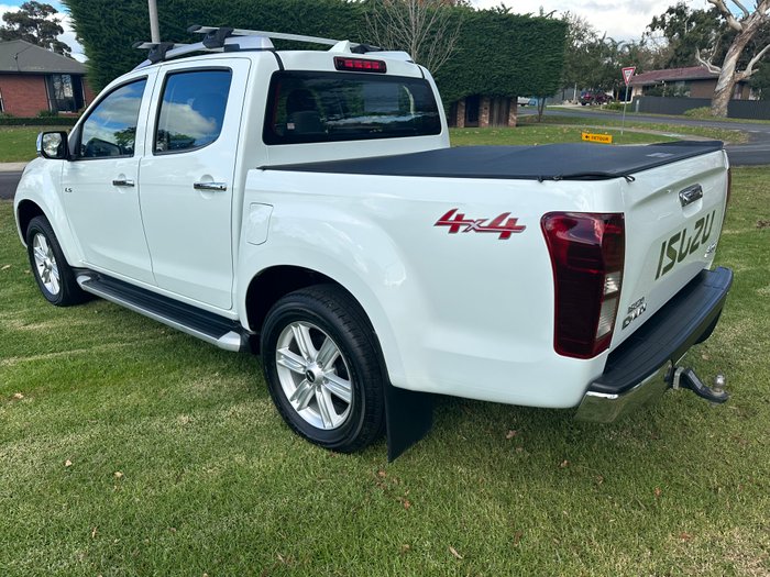 2018 Isuzu D-MAX LS-T