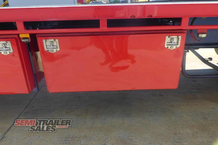 2007 Barker 22 Pallet Flat Top