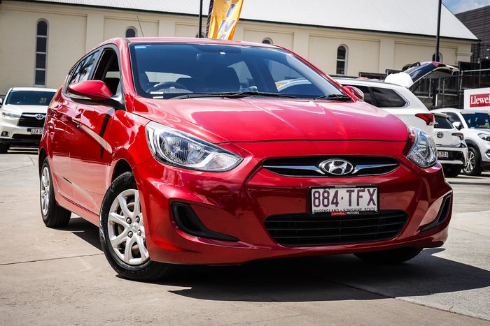 2013 Hyundai ACCENT