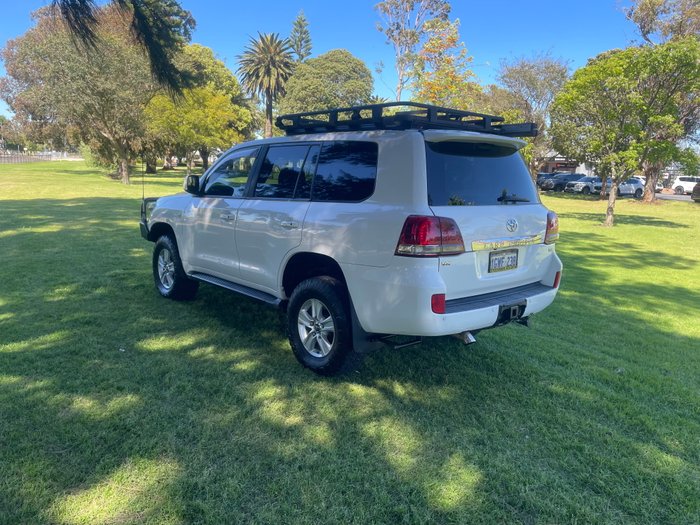 2008 Toyota Landcruiser