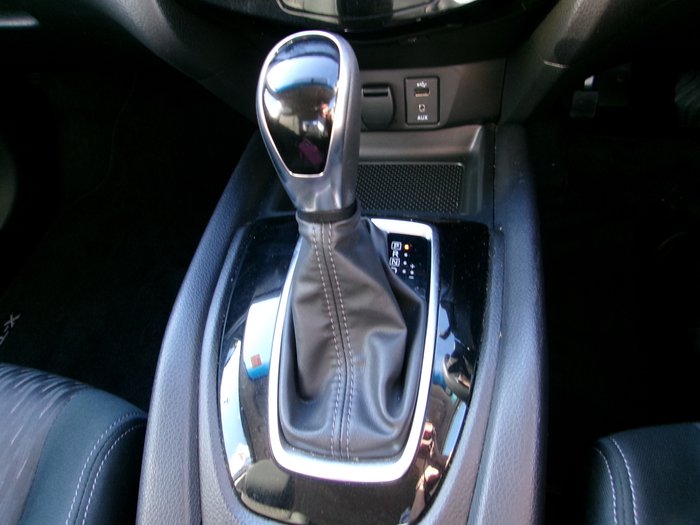 2020 NISSAN X-TRAIL ST (4x2)