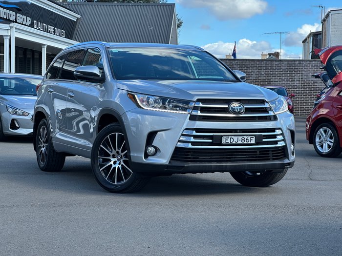 2018 TOYOTA KLUGER GRANDE (4x4)