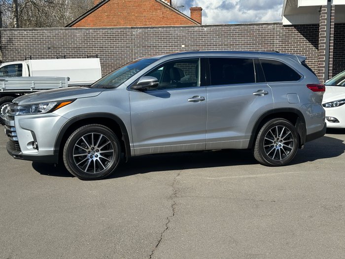 2018 TOYOTA KLUGER GRANDE (4x4)