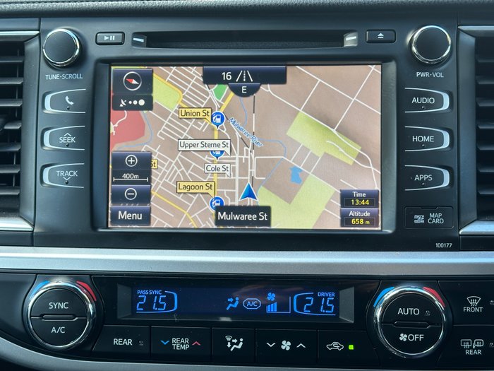 2018 TOYOTA KLUGER GRANDE (4x4)