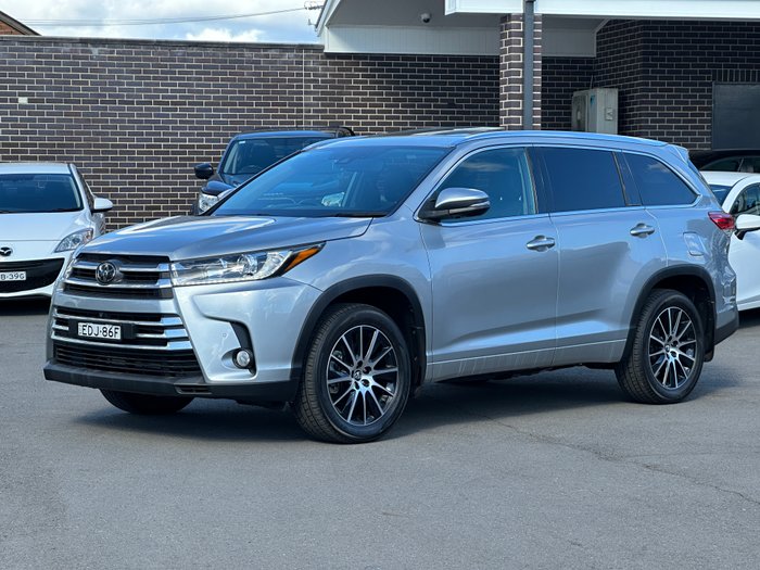 2018 TOYOTA KLUGER GRANDE (4x4)