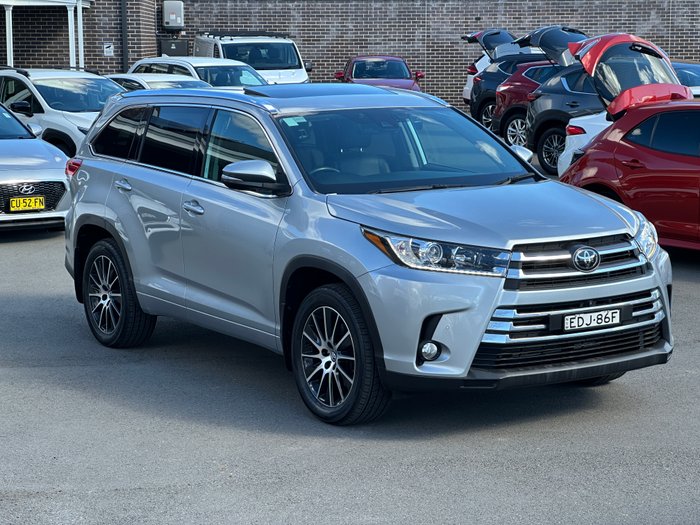 2018 TOYOTA KLUGER GRANDE (4x4)