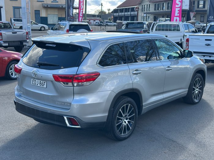 2018 TOYOTA KLUGER GRANDE (4x4)