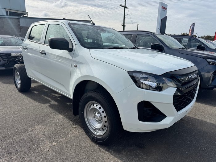 2026 ISUZU D-MAX SX