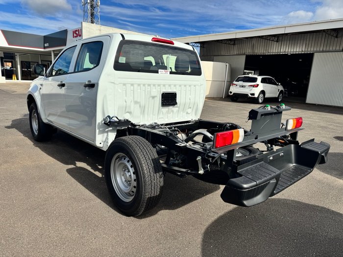2026 ISUZU D-MAX SX