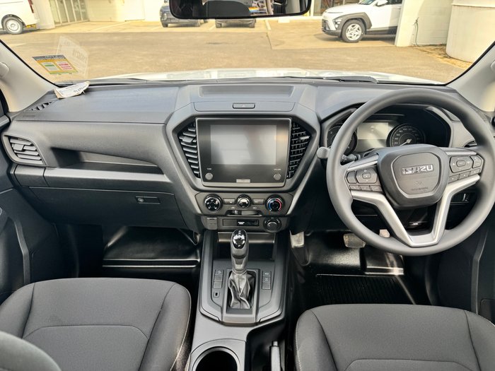2026 ISUZU D-MAX SX