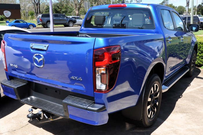 2025 Mazda BT-50 Mazda BT-50 H 6AUTO 3.0L DUAL CAB PICKUP XTR 4X4