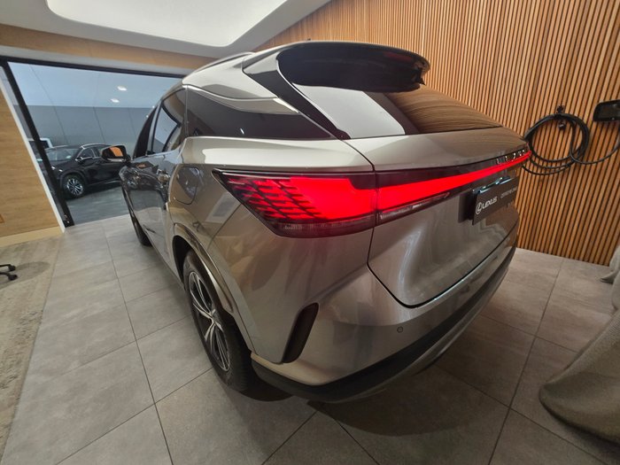 2024 Lexus RX350H Luxury 2WD