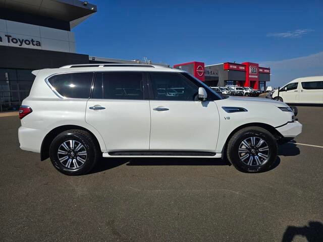 2022 Nissan PATROL Nissan PATROL WAG 5.6 PET AUTO TI-L MOONSTONE WHITE