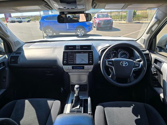2021 Toyota Prado DSL WGN AT GXL Glacier White