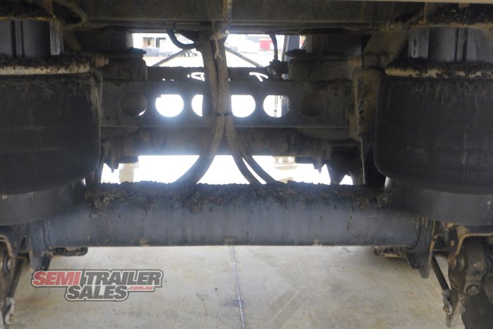 2014 AMS Live Bottom Trailer