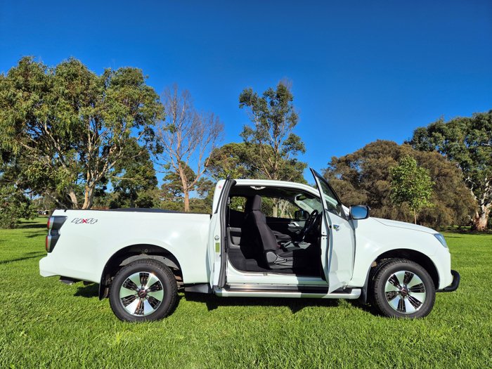 2022 Isuzu D-MAX LS-U