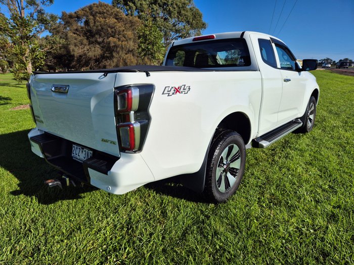 2022 Isuzu D-MAX LS-U