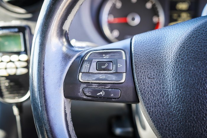 2013 VOLKSWAGEN AMAROK