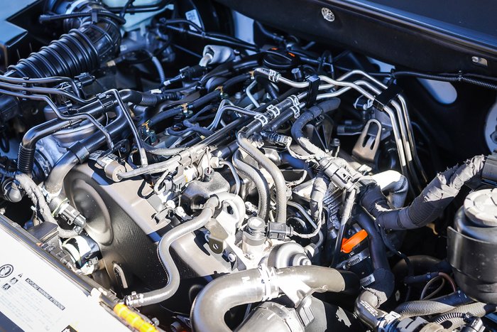 2013 VOLKSWAGEN AMAROK