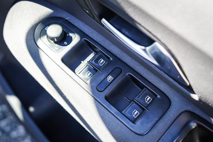 2013 VOLKSWAGEN AMAROK