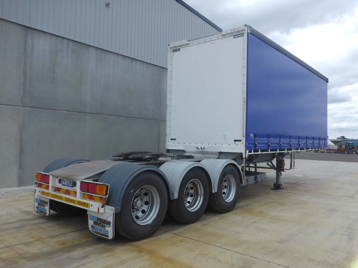 2009 Vawdrey 12 Pallet Curtainsider A Trailer