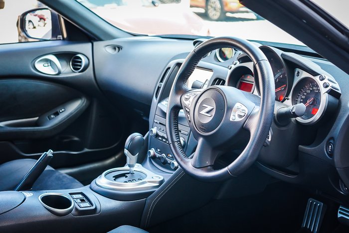 2018 NISSAN 370Z