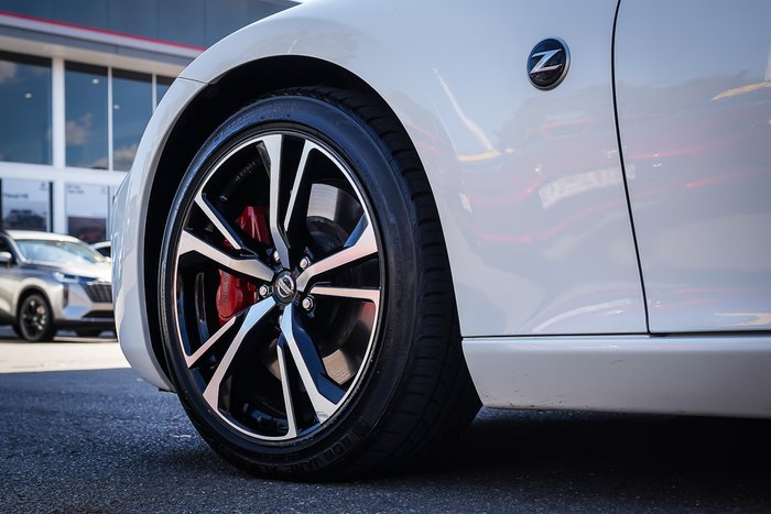 2018 NISSAN 370Z