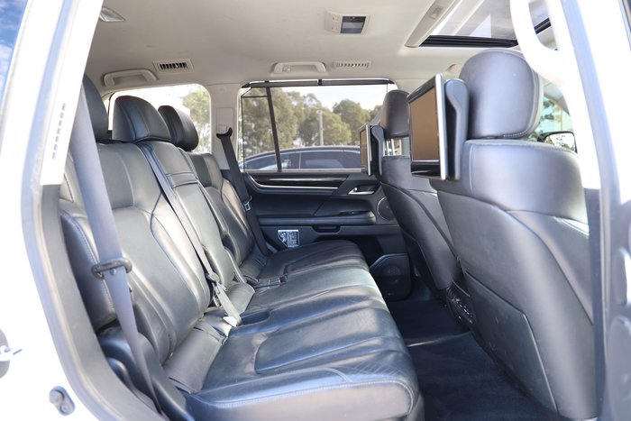 2016 Lexus LX570 LX570 5.7 L Petrol Automatic Wagon 5449570 001
