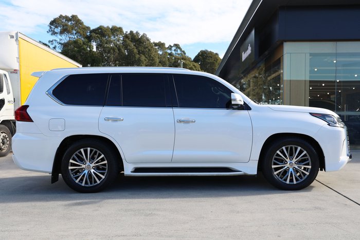 2016 Lexus LX570 LX570 5.7 L Petrol Automatic Wagon 5449570 001