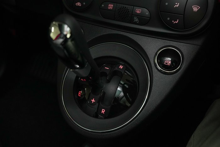 2024 Fiat 500 Dolcevita