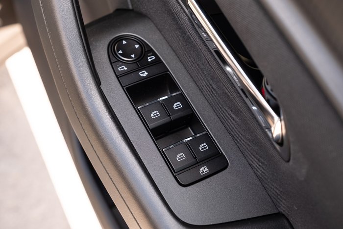 2025 Mazda CX-60 G25 Pure