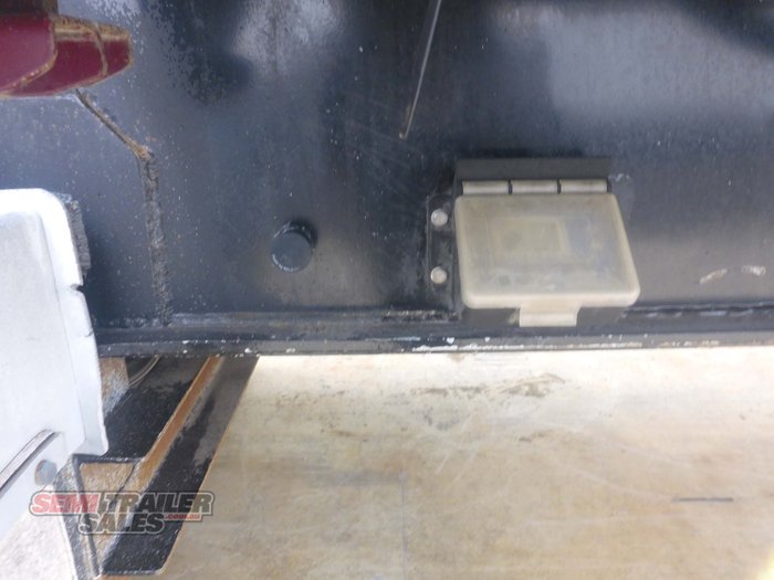 2017 Jamieson Boomer Side Tipper Tanker Road Train Rated