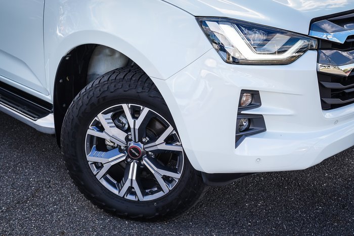 2023 ISUZU D-MAX LS-U+ (4x4)