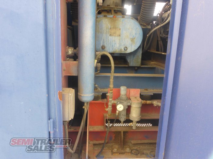 2010 CIMC Vacuum Tank