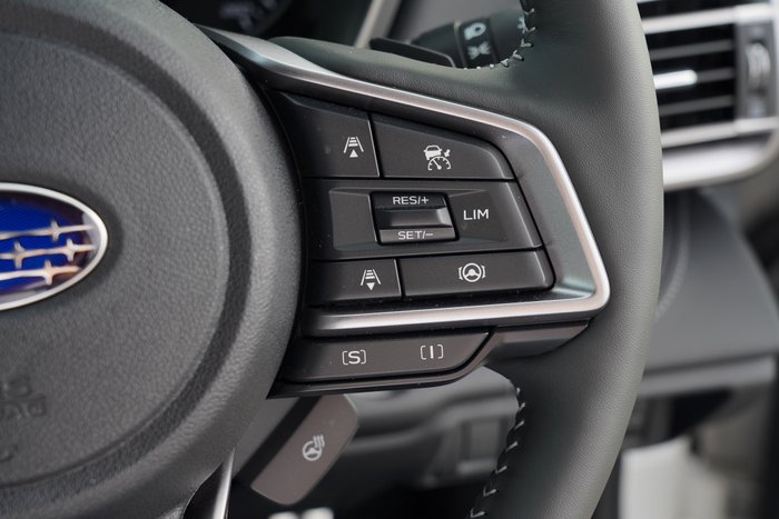 2025 Subaru Outback AWD Touring XT