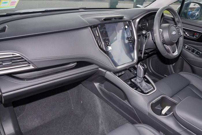 2025 Subaru Outback AWD Touring XT
