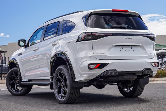 2026 Isuzu MU-X X-TERRAIN