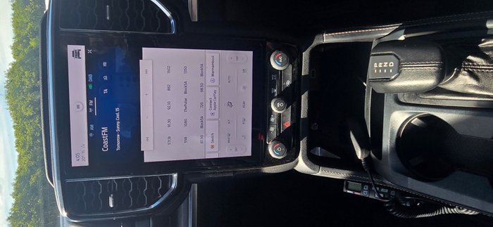 2022 Ford Everest Platinum