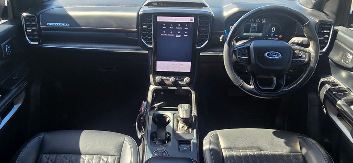 2022 Ford Everest Platinum