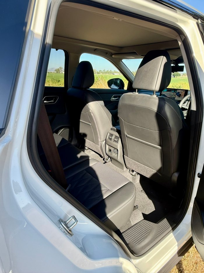 2026 NISSAN XTRAIL TI-L