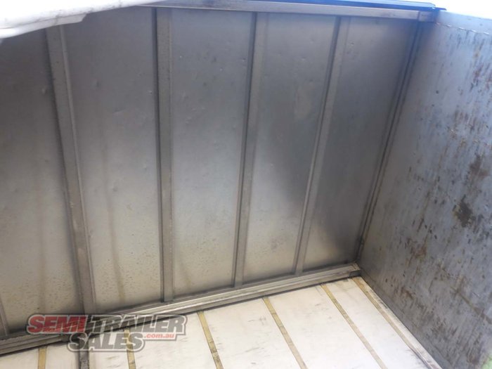 2001 Maxitrans 12 Pallet Curtainsider A Trailer