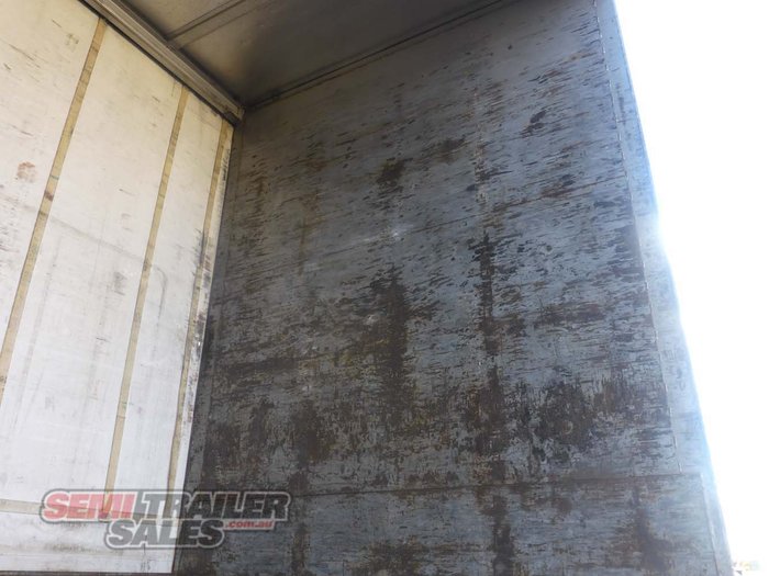 2001 Maxitrans 12 Pallet Curtainsider A Trailer