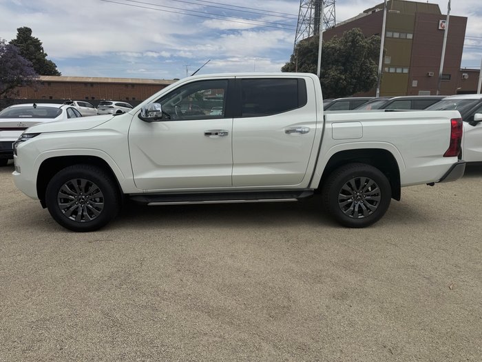 2025 MITSUBISHI Triton GLS