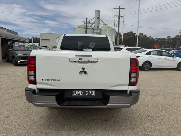 2025 MITSUBISHI Triton GLS