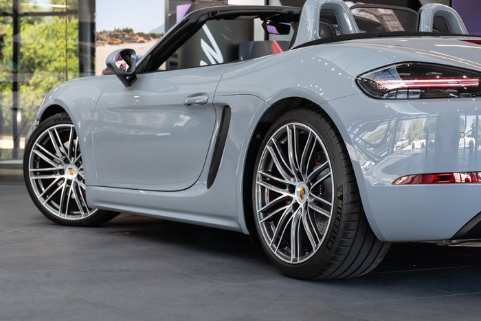 2024 Porsche 718 Boxster GTS 4.0
