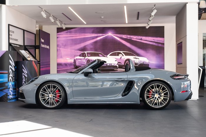 2024 Porsche 718 Boxster GTS 4.0