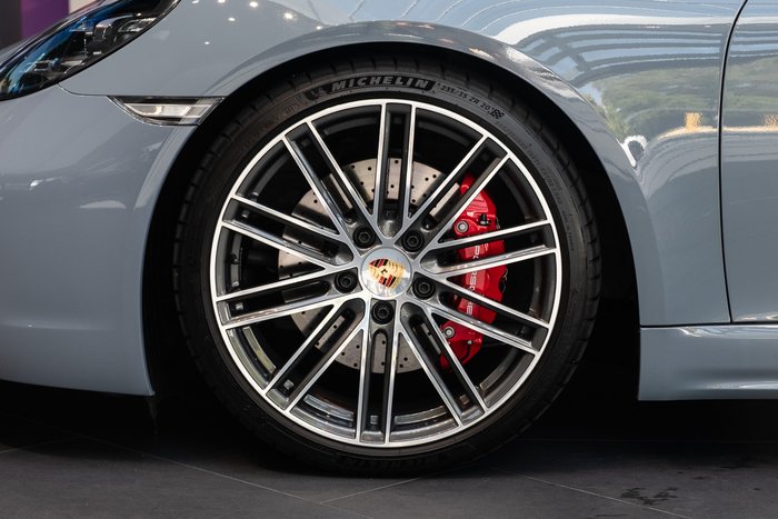 2024 Porsche 718 Boxster GTS 4.0