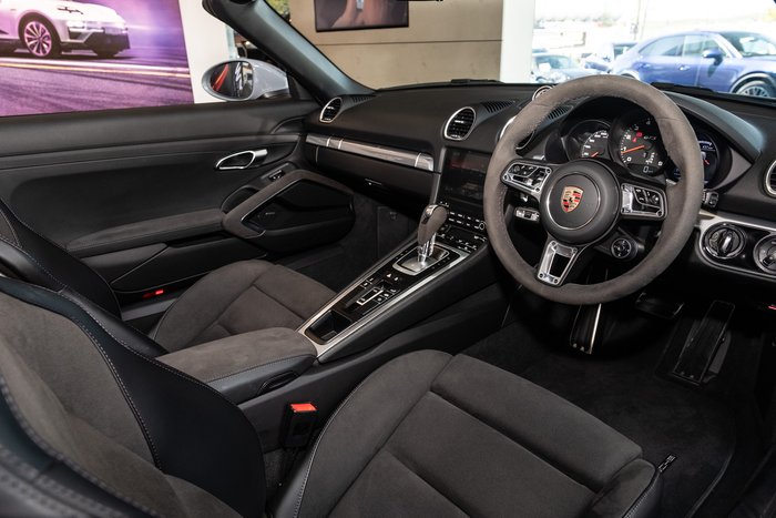 2024 Porsche 718 Boxster GTS 4.0