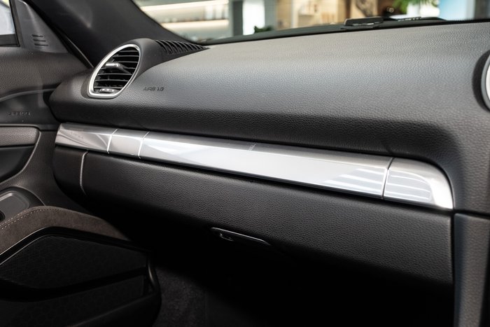 2024 Porsche 718 Boxster GTS 4.0