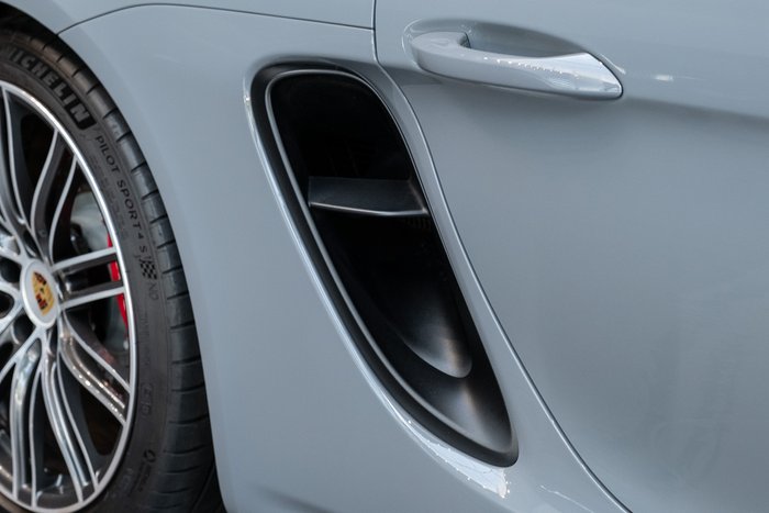 2024 Porsche 718 Boxster GTS 4.0